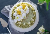 Matcha Vanilla Dream Cake