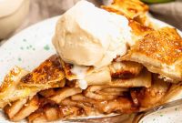 Golden Apple Pie Perfection