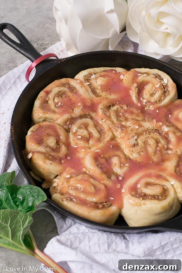 A beautifully arranged serving of Rhubarb Streusel Rolls, ready to be enjoyed