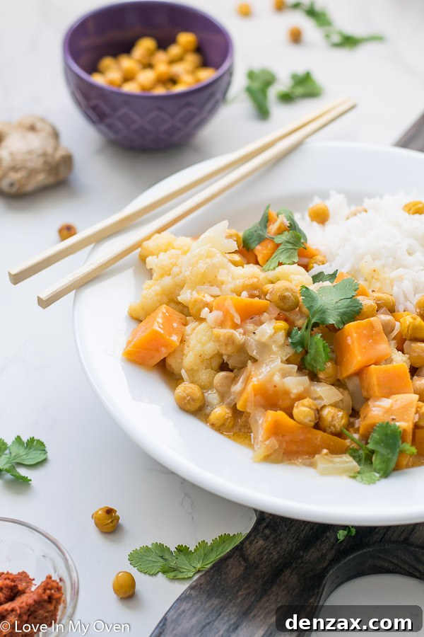 Overhead shot of Easy Vegetarian Curry