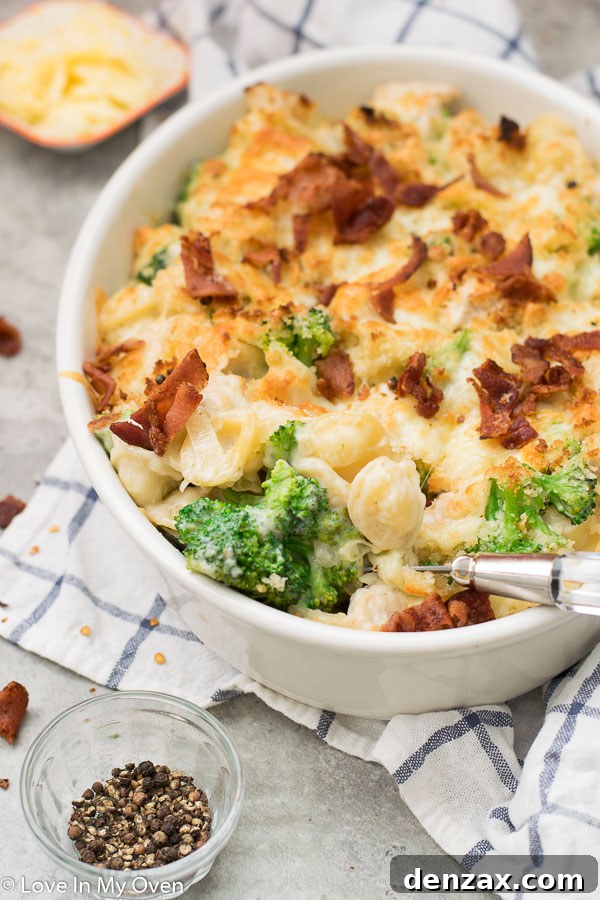 chicken and broccoli pasta bake