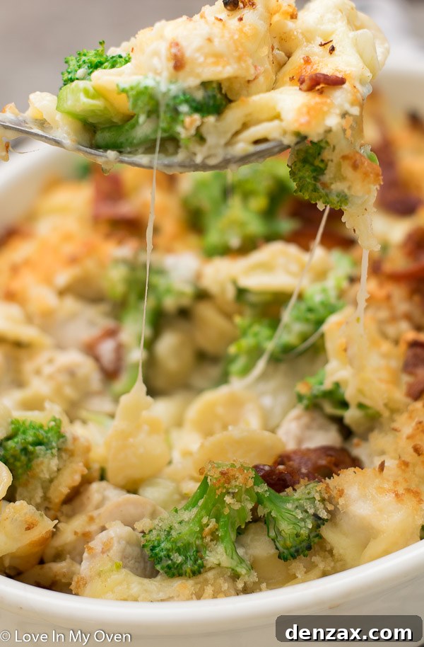 chicken and broccoli pasta bake