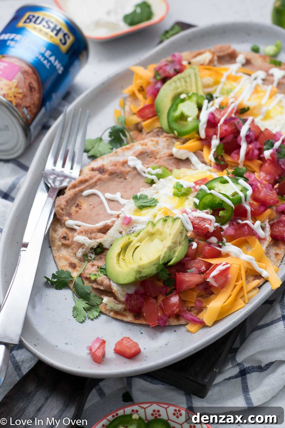 easy heuvos rancheros top view