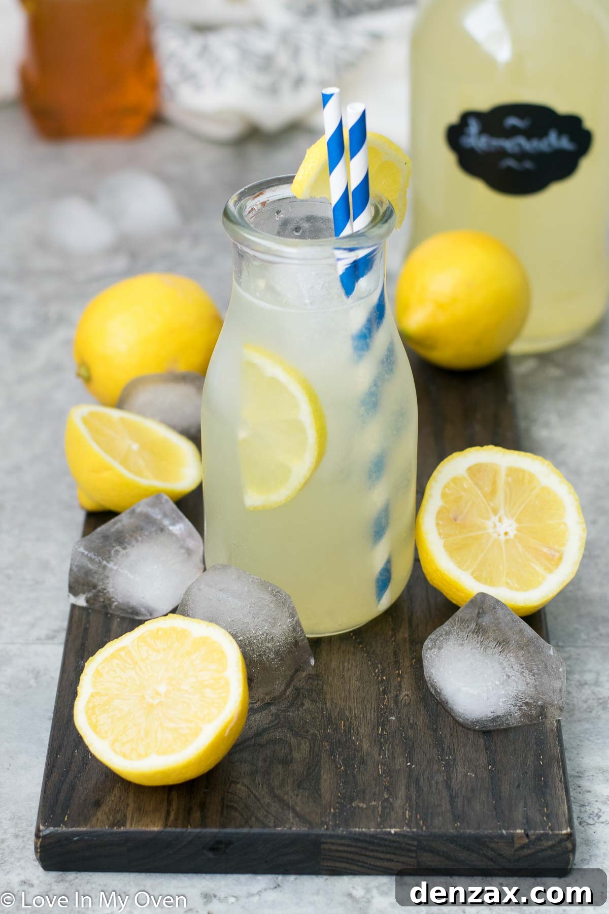 easy honey lemonade