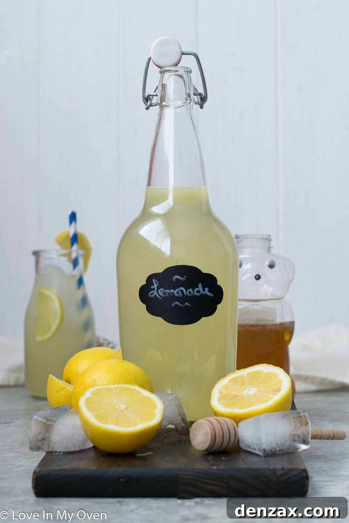 easy honey lemonade