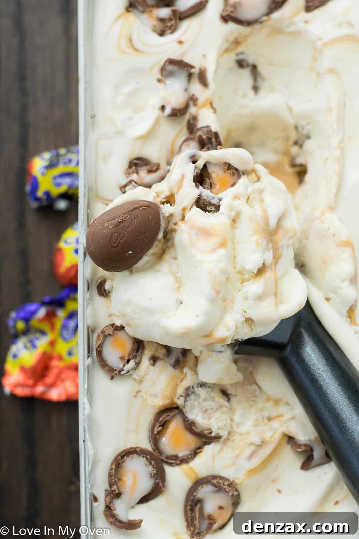creme egg ice cream scoop