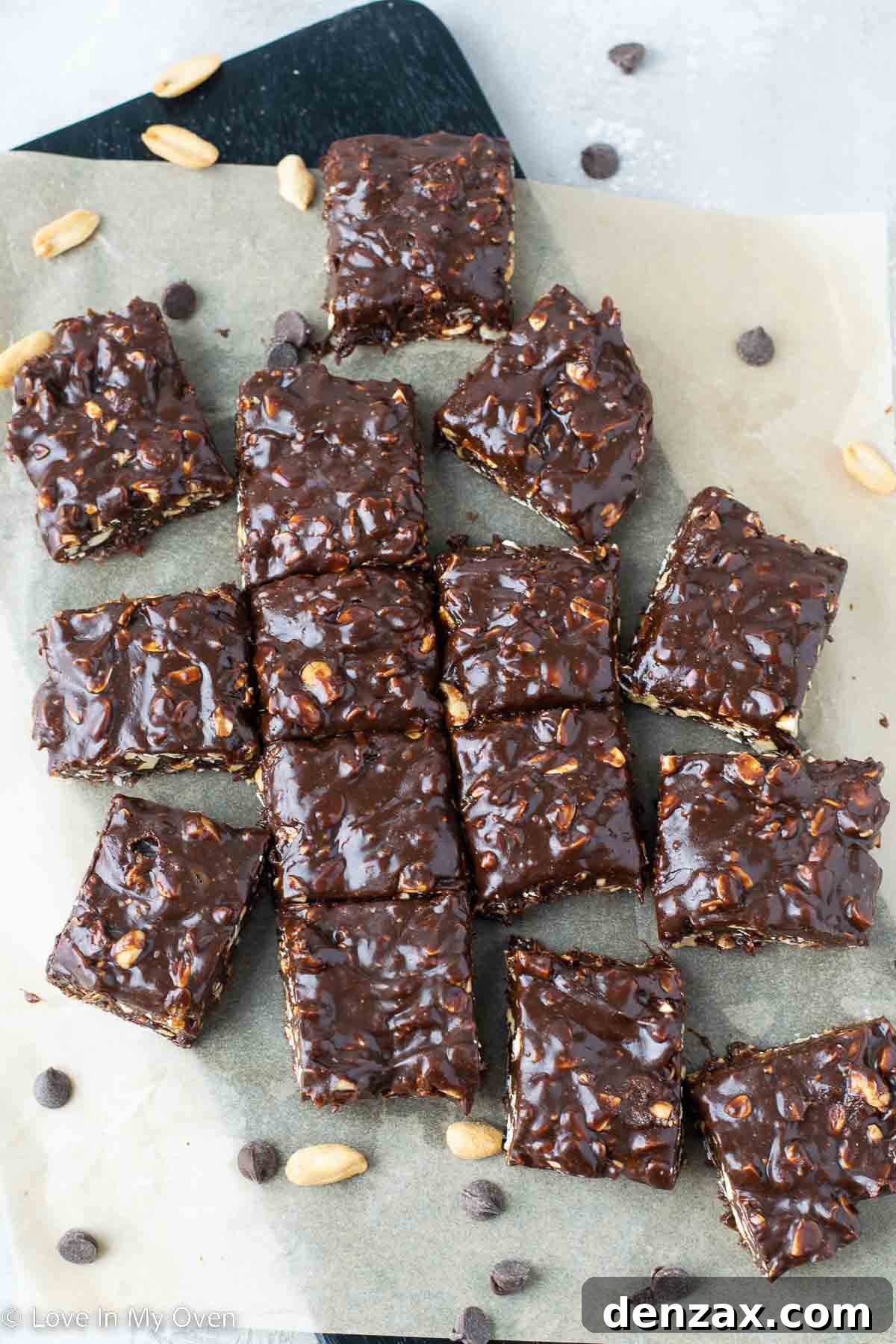 Gluten-free and vegan homemade Eat-more bar recipe