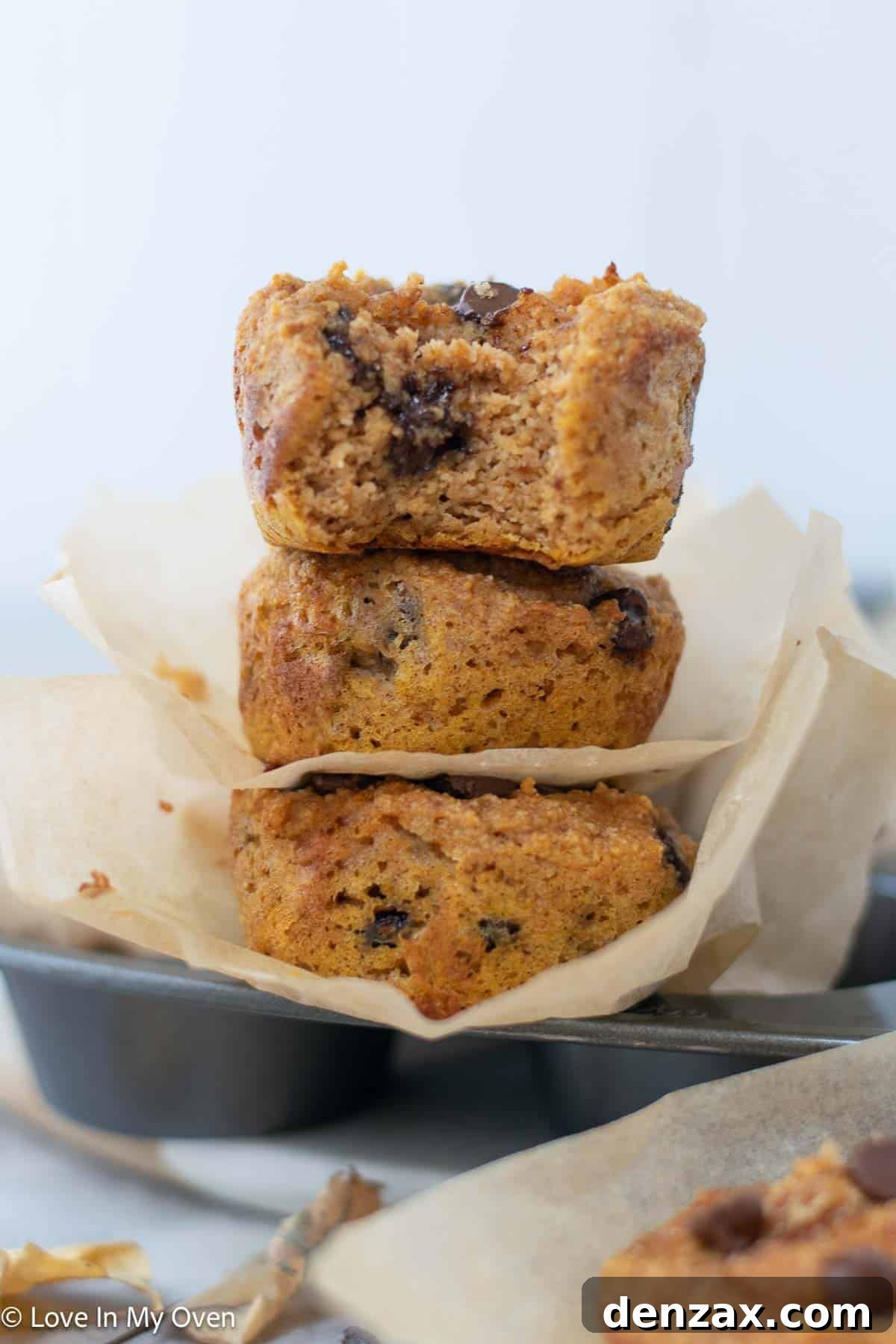 almond flour pumpkin muffins