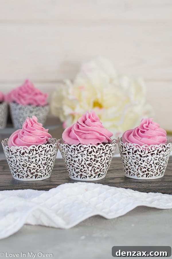 Velvet Double Chocolate Beetroot Cupcakes 3 chocolate beet cupcakes