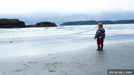 Scenic view of Tofino beach, Vancouver Island