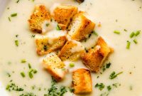 Creamy Leek and Potato Soup Recipe: Simple Comfort in 30 Minutes