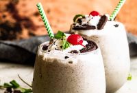 Shamrock Oreo McFlurry Recipe: Copycat Mint Oreo McFlurry