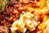 Creamy Baked Macaroni and Cheese Casserole Recipe