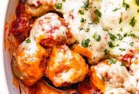Cheesy Baked Meatball Casserole Recipe for Comforting Dinner