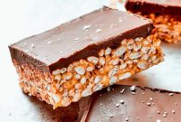 Peanut Butter Rice Krispie Treats: No-Bake Snack Recipe