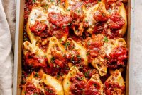 Cheesy Stuffed Pasta Shells with Spinach and Ricotta