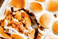 Apple Crumble with Graham Crackers & Gooey Marshmallows