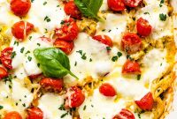 Easy Caprese Chicken Casserole Recipe – Quick, Cheesy Italian Dinner