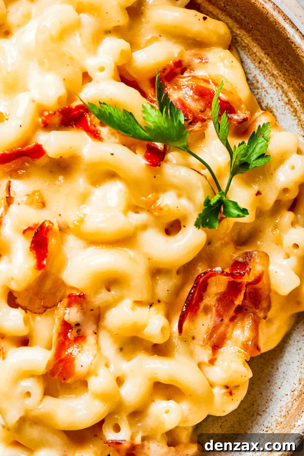 Close-up shot of bacon mac and cheese.